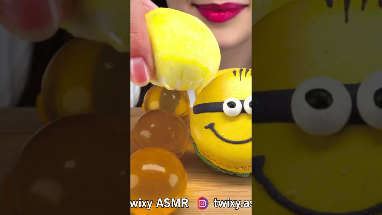 ASMR YELLOW DESSERT *RICE CAKE 찹쌀떡 먹방 EATING SOUNDS #shorts