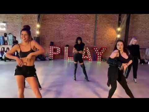 G.R.L. dancing to "Mi Gante" at Playground LA 16062020