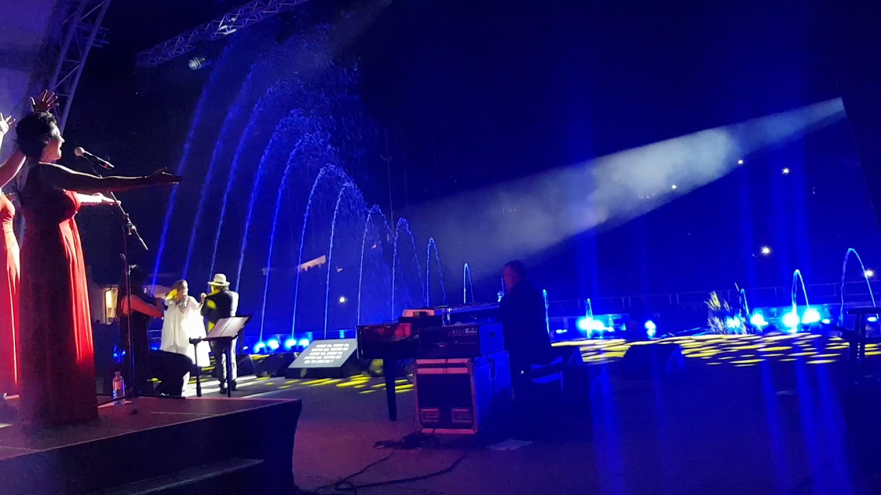 Al Bano & Romina Power - Medley @ La notte italiana