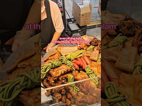 Everything I ate at this HUGE Pasar Malam in Singapore 🇸🇬   #shorts