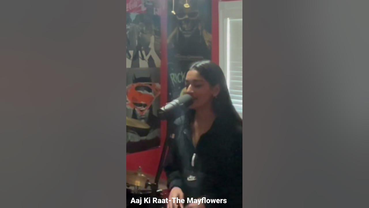 Aaj Ki Raat- (cover) by Alisha Chinai, Mahalakshmi Iyer, and Sonu Nigam.
