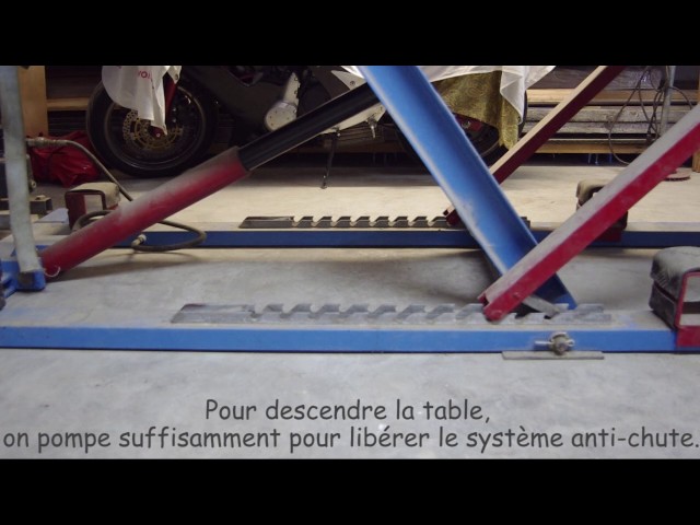 Table élévatrice maison / lève-moto 2/3 - crémaillères. - YouTube