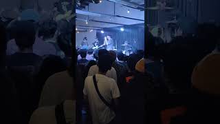 Yellow Love by Citizen live in Manila