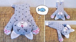 DIY Cute sleeping kitten out of socks