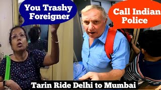 Fight in Indian Train😡 from Delhi to Mumbai 🇮🇳