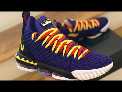 martin lawrence lebron 16