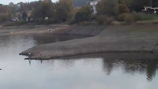 Talsperre Pöhl ein Rundgang bei niedrig Wasser