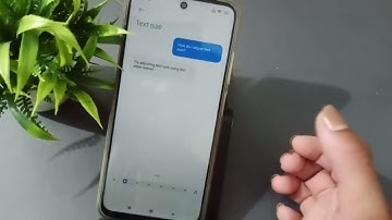how to set the text size on your poco Mobile