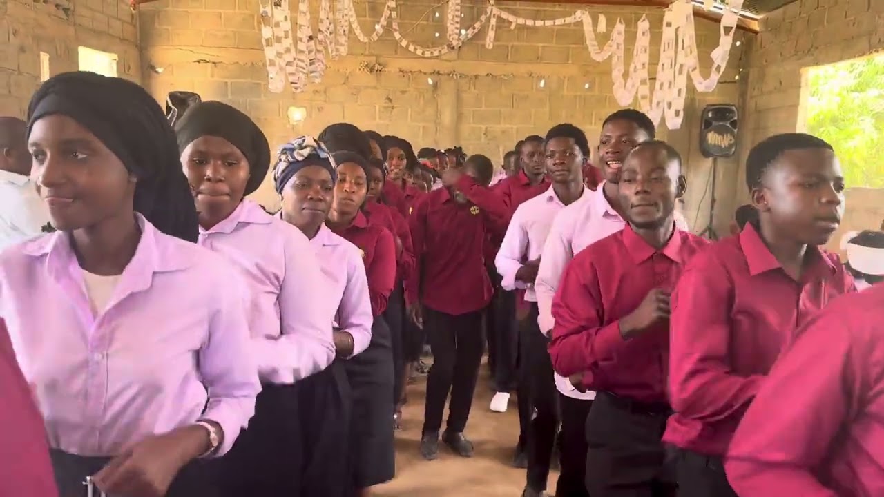 Foi bom quando durou- Jovens da Pedreira dia de visita dos jovens de Mutauanha 2.