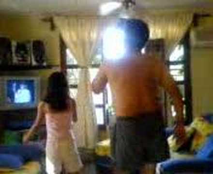 Padre e Hija compartiendo un rato juntos......(Que PATETICO) - YouTube