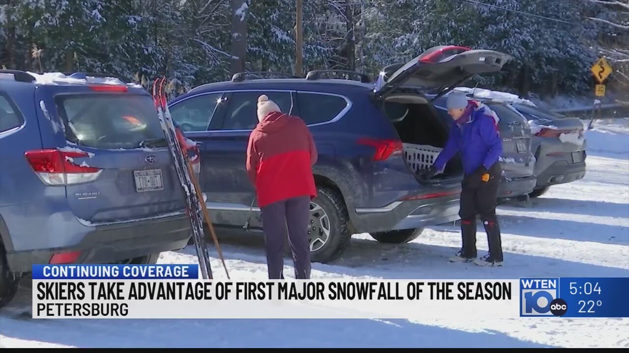 Skiers take advantage of first major snowfall of the season - YouTube