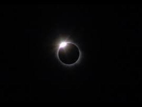 Total Solar Eclipse (Diamond ring) - Salem Oregon