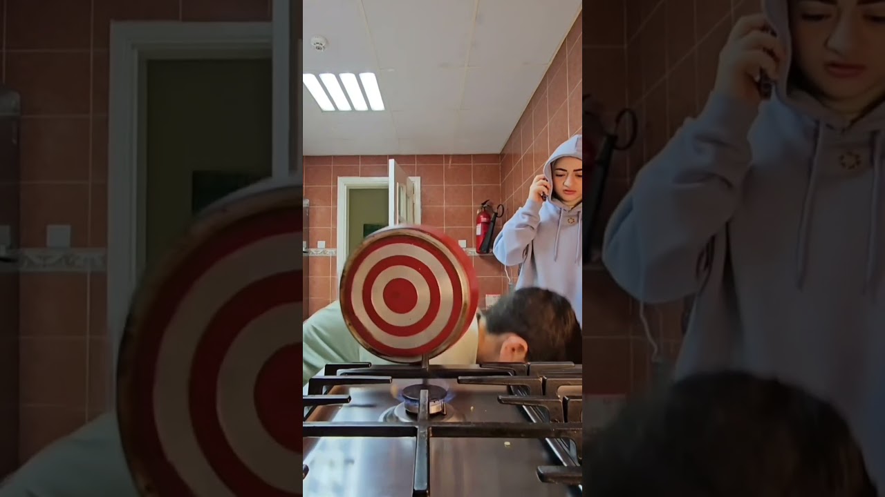 لما اطبخ اندومي وامي مو راضية #اكسبلور #shortsvideo  #shortvideo  #shots  #shorts  #short