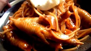 鶏の足【もみじ】は旨いのか？ミートソーススパゲティにして食べてみた