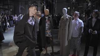 Raf Simons Spring/Summer 2017 Robert Mapplethrope Collection /  4k HD Information