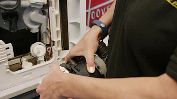 Comment accéder à la résistance d'un Lave-vaisselle Bosch ?