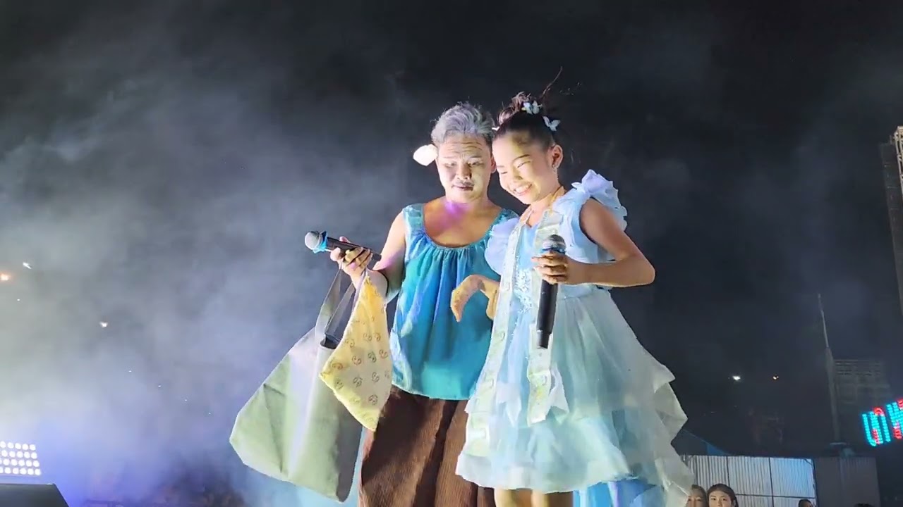 รวมคลิป 💘💘 น้องอะอาย-ฮอยกอดภูยอดรวย+เสียงจากสาวลาว+หลายย่างามบ่ - #หมอลำเสียงวิหค #หมอชิต2