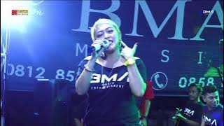 POPPY BONDOL - KATAKAN SAYANG (LIVE COVER BMA MUSIC)