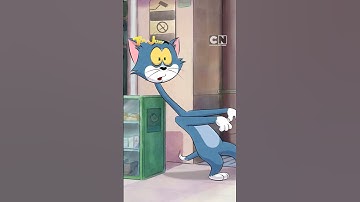 Merli to the Rescue! 🦁🧜‍♀️ #shorts #tomandjerry | @wbkids​