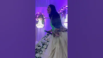 عرس يجن نن مع منال حدلي 