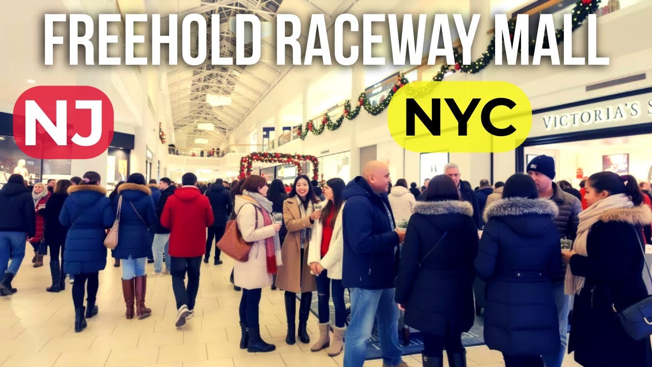 Торговый центр Freehold Raceway Mall — поток посетителей в выходные дни.