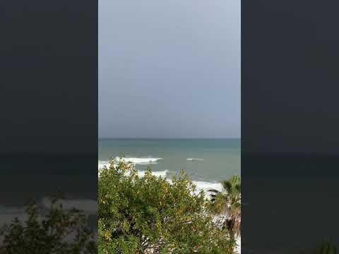 OLAS GIGANTES EN MÁLAGA 2.0