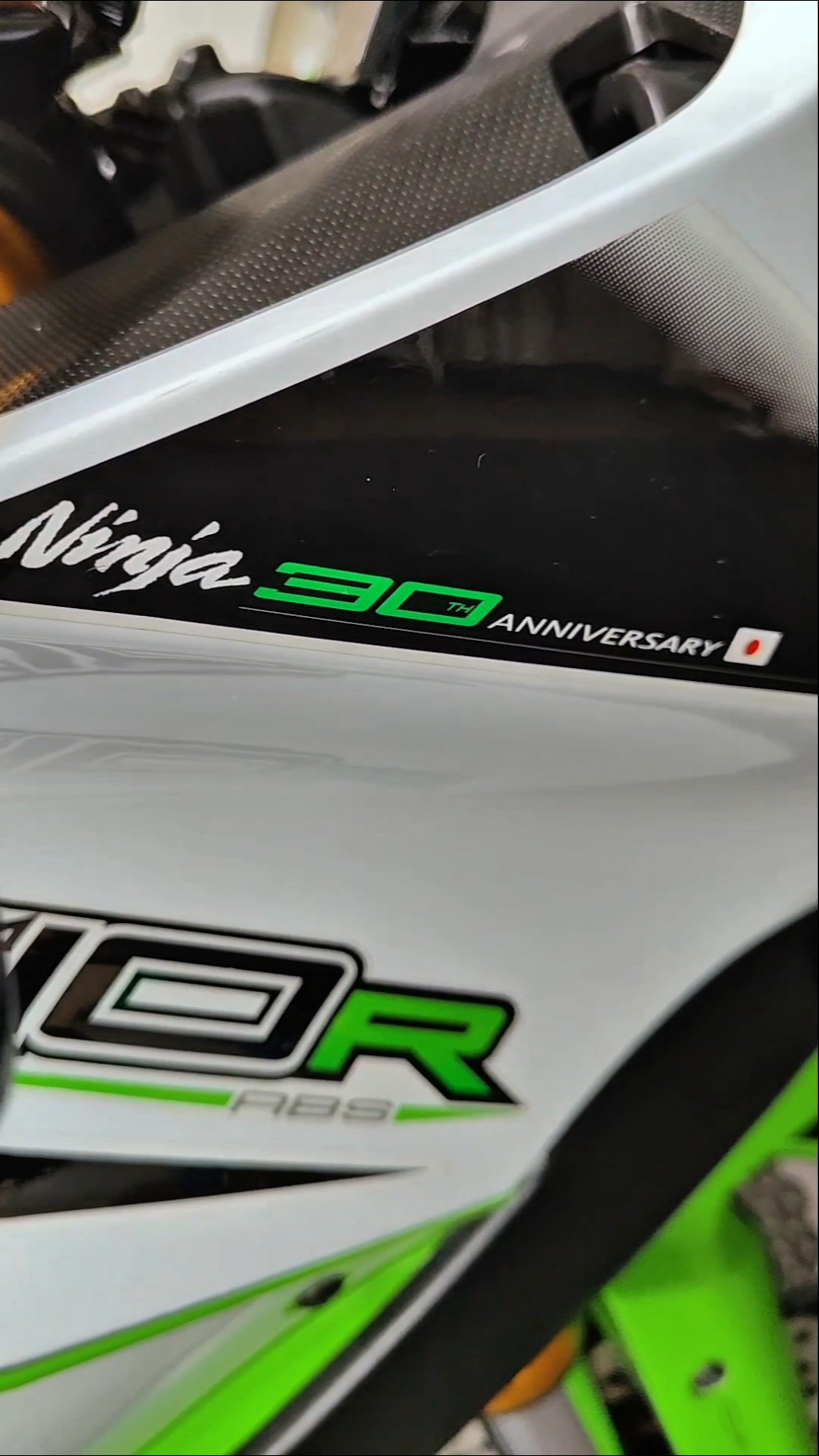 ZX10R 30th Anniversary 😍 - YouTube