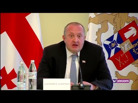 პრეზიდენტი ფარულ კადრებზე - სექსი არ არის დანაშაული