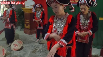 múa nón của dân tộc dao đỏ,giao lưu đại đoàn kết./nông thôn ngày mới