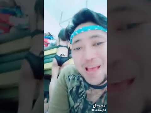 TikTok Sambil Telanjang