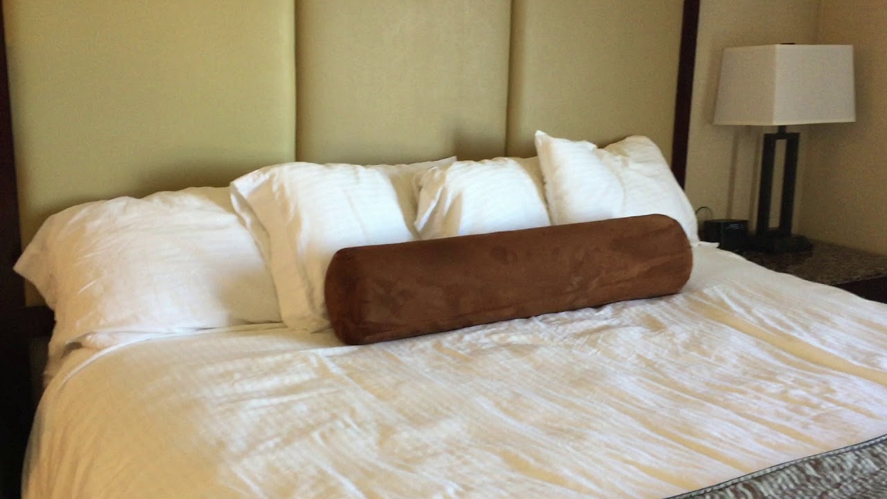 Concourse Hotel Spa Suite Governor's Club Madison, WI