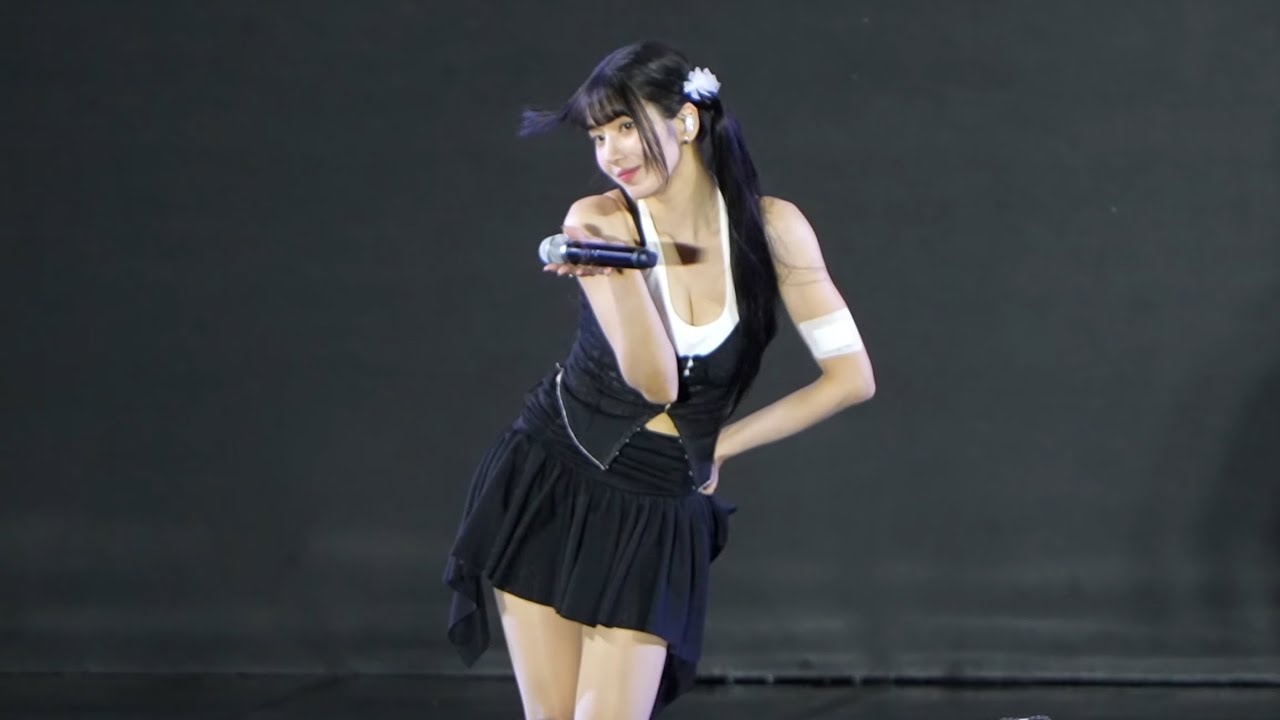 230914 권은비 (KWON EUN BI) - Door @ 동아대학교 축제 직캠 (Fancam) #권은비 #kwoneunbi #동아대학교