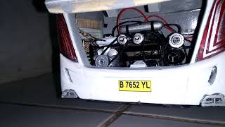 Miniatur bus scala 1:20 full spek