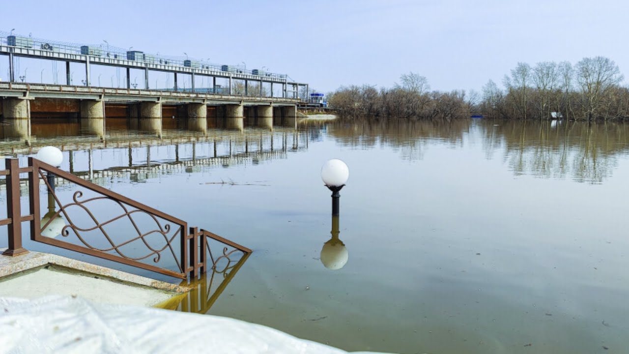 Паводки в Кургане: уровень воды в реке Тобол продолжает снижаться