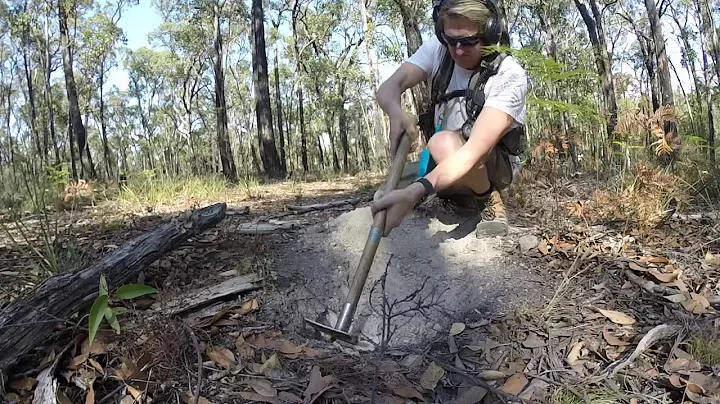 Linton gold detecting  a nice little one...