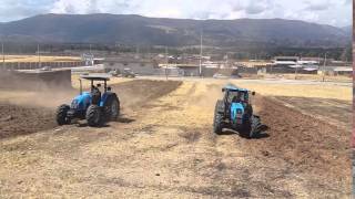 Demostración Landini 2015 Powerfarm Con Arado Y Globalfarm Con Arado