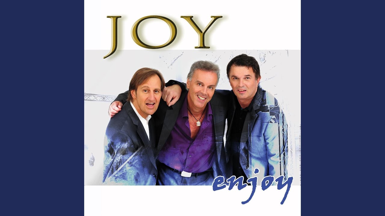 Смотреть «Touch By Touch 2011 (3Select Mix) (Bonustrack)» на YouTube Смотреть «Touch By Touch 2011 (3Select Mix) (Bonustrack)» на YouTube