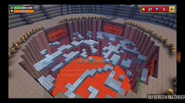 Playing pixel gun3D block crash