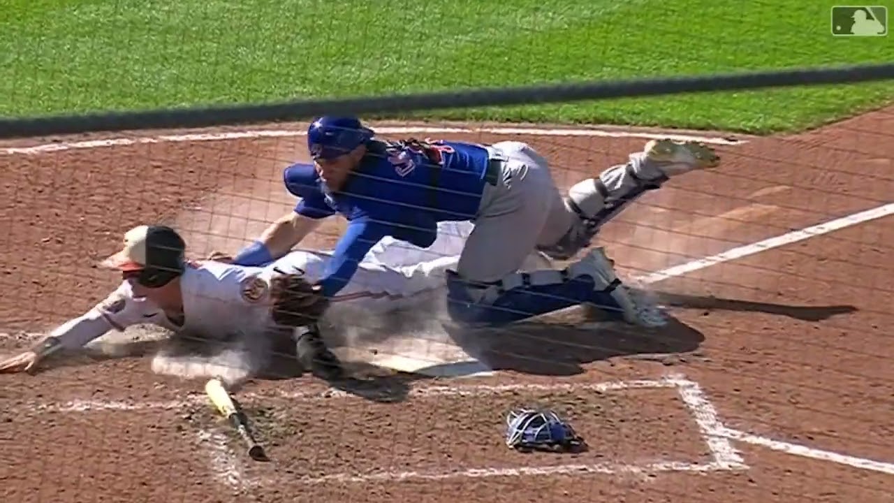 Adrian Sampson's Impressive Glove Flip