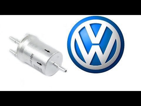 Video: Di mana filter bahan bakar pada Volkswagen Jetta 2002?