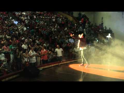 La Pelota de Letras 10 años "Homenaje a Jimmy Salcedo Pereira. Show de Jimmy" | Andrés López