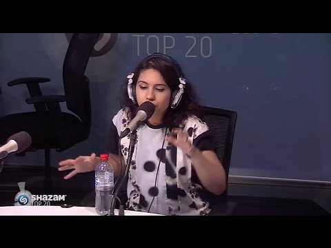 alessia-cara-wows-with-her-spot-on-lorde,-ariana-grande-&-iggy-azalea-impressions!