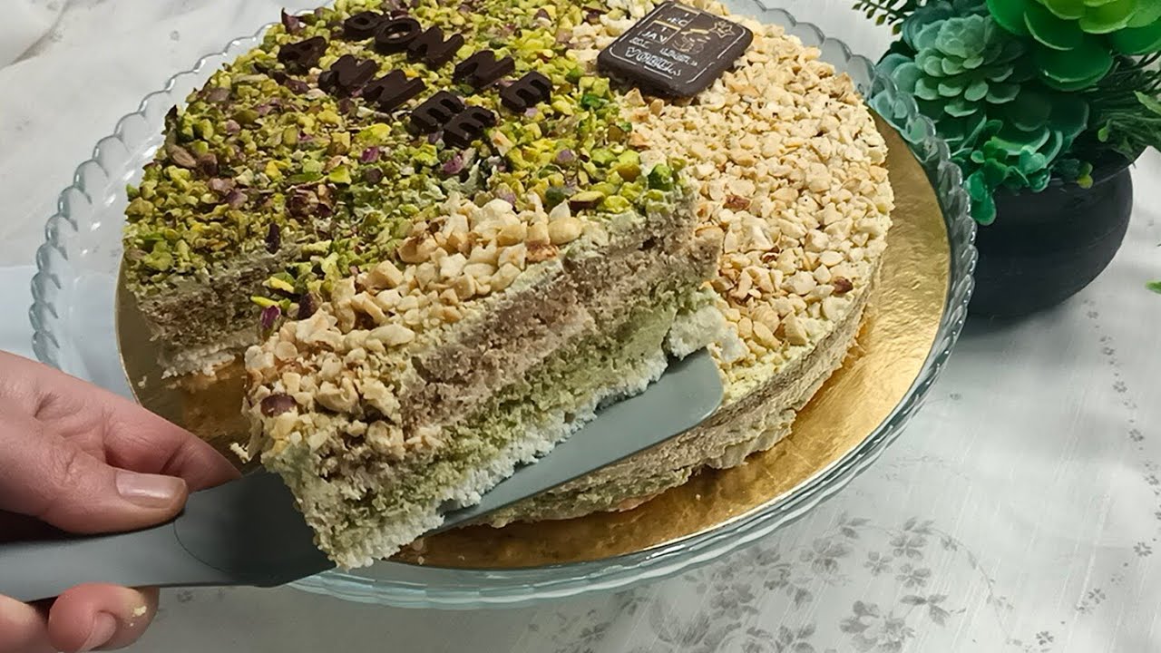 برجواز لذيذة جدا كما تباع بالضبط (طبقات دكواز مع كريمة) gâteau bourgeoise
