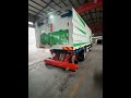 Dry road cleaning truck, self-unloading, overseas customers come to visit our factory
