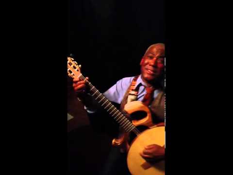 Snippet of Jonathan Butler "We Love To Praise Your Name"