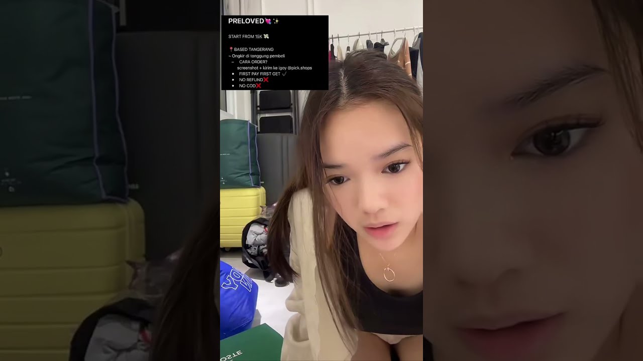 Can you see it⁉️ it's a good dress⁉️