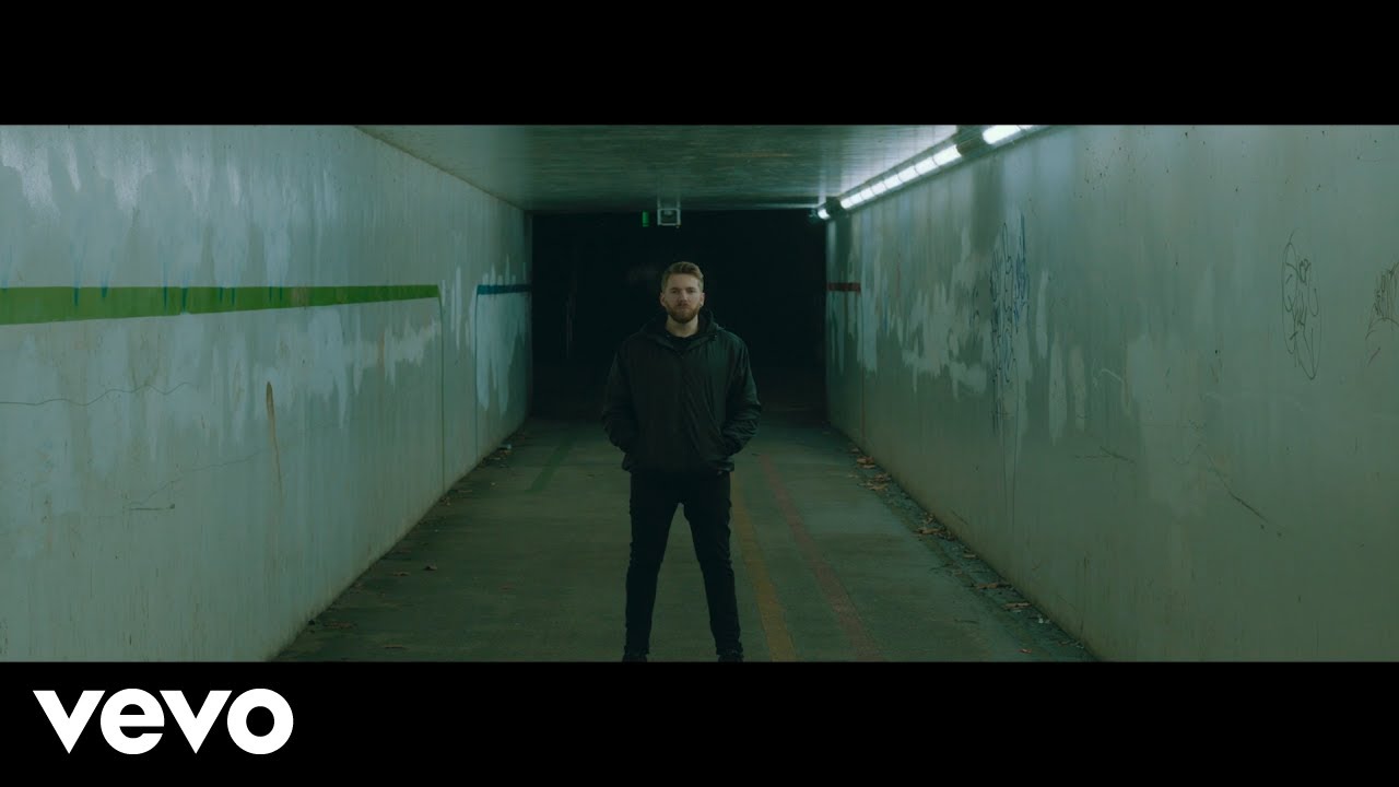 Watch Mike Dignam - Skin on YouTube Watch Mike Dignam - Skin on YouTube