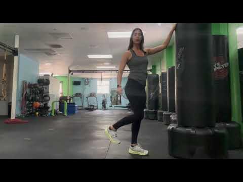 Standing Quad Stretch - YouTube