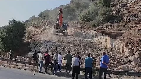 Israel's new roads isolating Palestinian West Bank villages | REUTERS