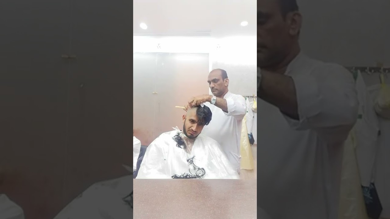 After Umrah first tind krwaty Howay in Makkah 